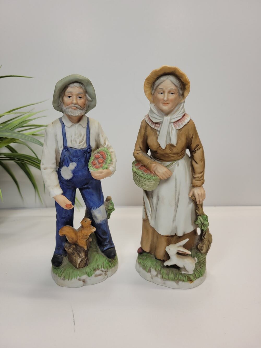 Vintage Homco 1409 Porcelain Figurines Old Man Woman Farmer Farm Couple Set 8"